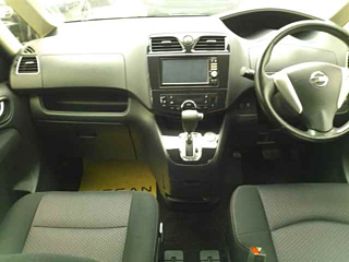 NISSAN SERENA 2012