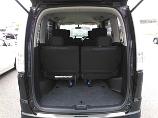 NISSAN SERENA 2012