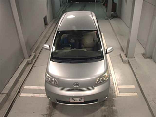 TOYOTA PORTE 2010