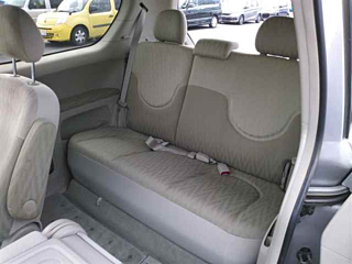 TOYOTA PORTE 2010