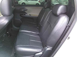 TOYOTA WISH 2010