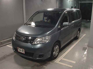 NISSAN SERENA 2010