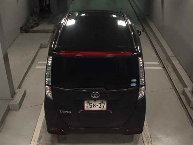 TOYOTA TANK 2019