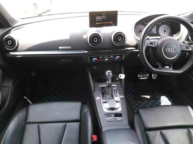 AUDI S3 2014