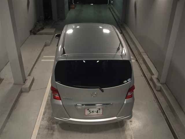 HONDA FREED 2008