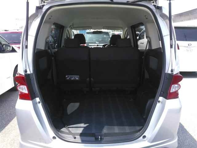 HONDA FREED 2008