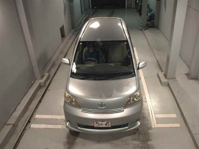 TOYOTA PORTE 2008