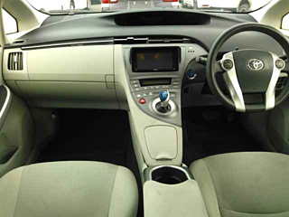 TOYOTA PRIUS 2012