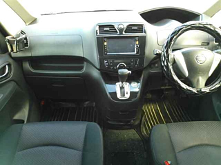 NISSAN SERENA 2012