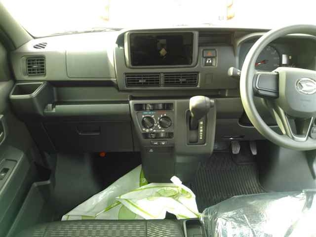 DAIHATSU HIJET VAN 2024