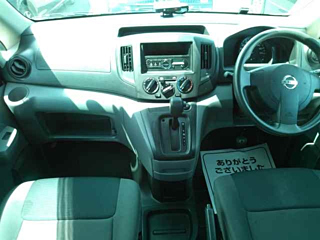 NISSAN NV200 2020
