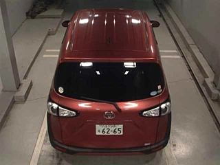 TOYOTA SIENTA 2017