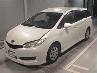 TOYOTA WISH 2009