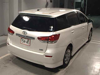 TOYOTA WISH 2009