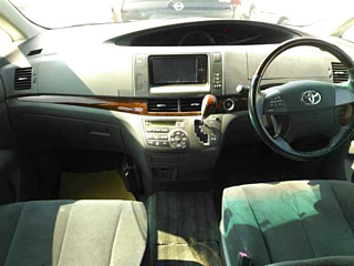 TOYOTA ESTIMA 2011