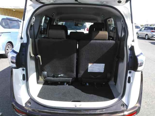 TOYOTA SIENTA 2015