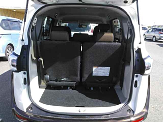 TOYOTA SIENTA 2015