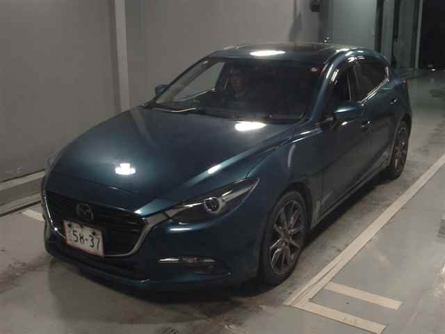 MAZDA AXELA 2018