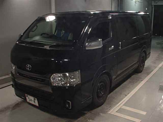TOYOTA HIACE VAN 2017
