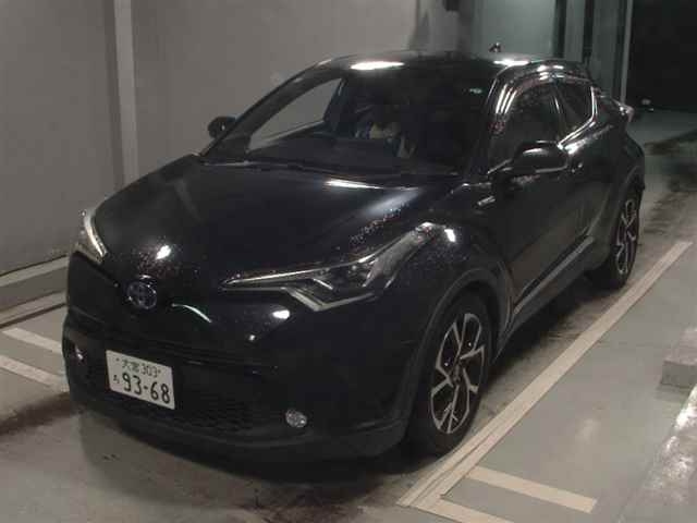 TOYOTA C-HR 2017