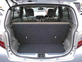 DAIHATSU MIRA E S 2012