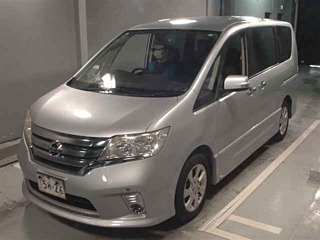 NISSAN SERENA 2011