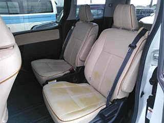 TOYOTA NOAH 2014