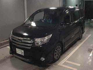 TOYOTA NOAH 2016
