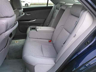 TOYOTA CROWN 2012