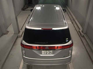 NISSAN ELGRAND 2010
