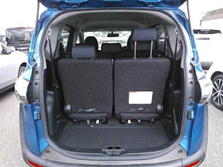 TOYOTA SIENTA 2016