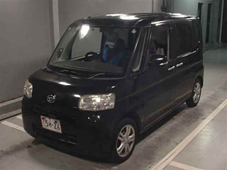 DAIHATSU TANTO 2011