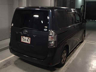 TOYOTA VOXY 2008