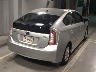 TOYOTA PRIUS 2015