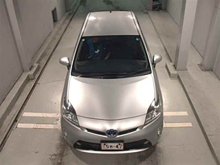 TOYOTA PRIUS 2015