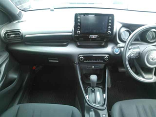TOYOTA YARIS 2021