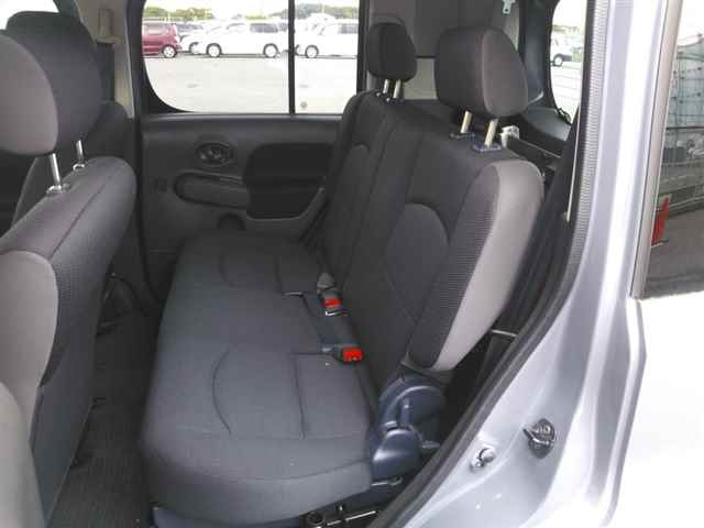 NISSAN CUBE 2010