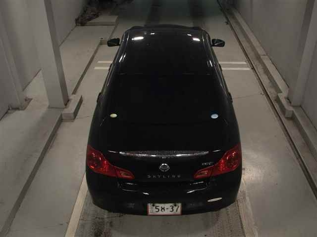NISSAN SKYLINE 2010