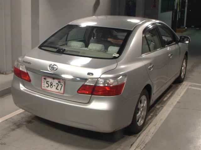 TOYOTA PREMIO 2008
