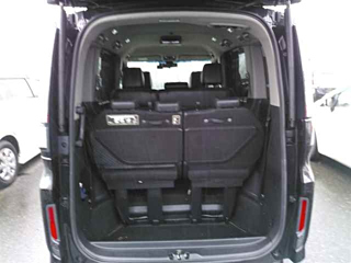 HONDA STEP WAGON 2017