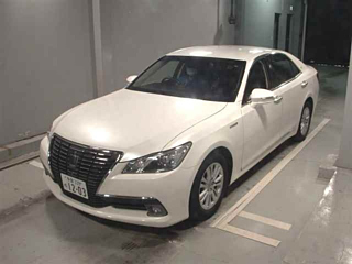 TOYOTA CROWN 2013