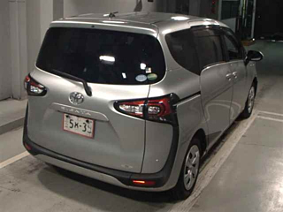 TOYOTA SIENTA 2020
