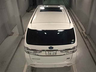 TOYOTA VELLFIRE 2013