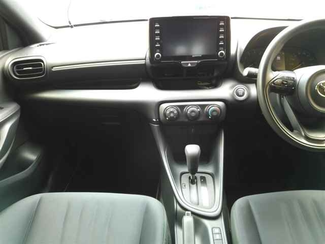 TOYOTA YARIS 2020