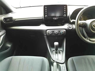 TOYOTA YARIS 2020