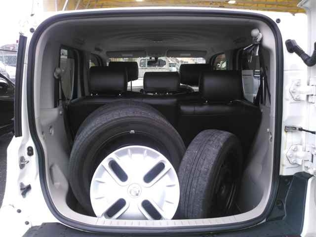 NISSAN CUBE 2013