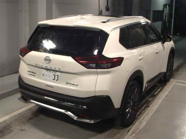 NISSAN X-TRAIL 2025