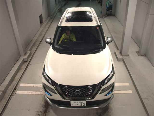 NISSAN X-TRAIL 2025