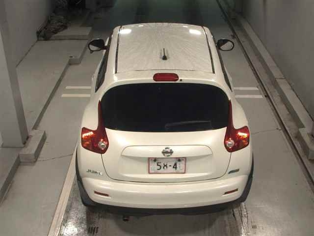 NISSAN JUKE 2010