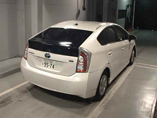 TOYOTA PRIUS 2013